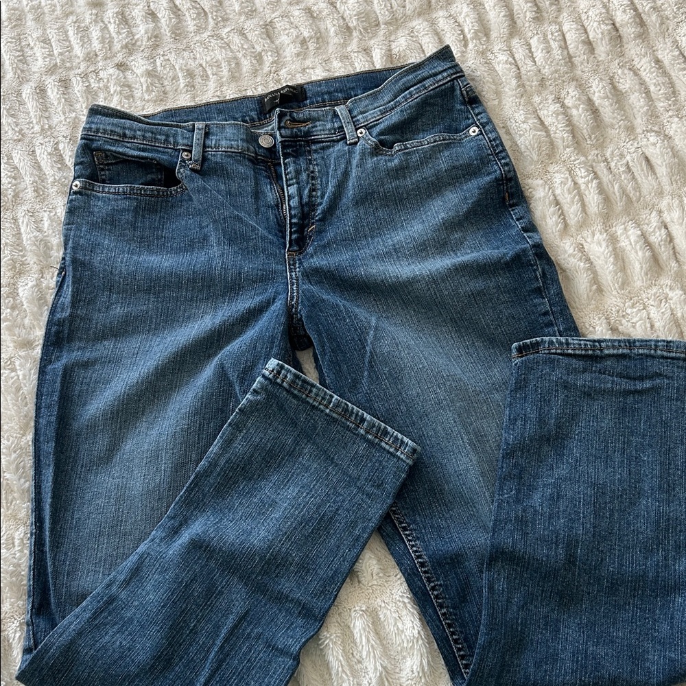 Banana Republic Women's Straight Leg Girlfriend Jeans
